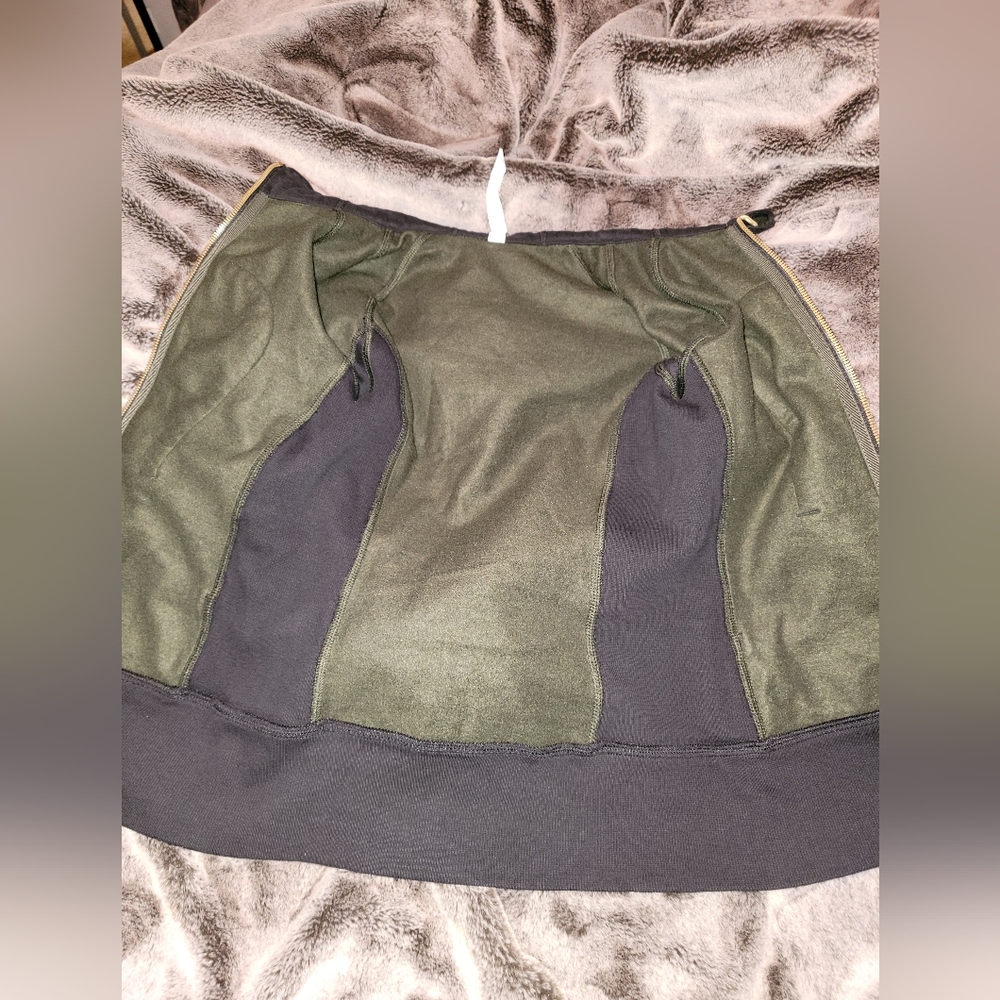 Lululemon Black And Green Scuba Full Zip Size 4 - Picture 9 of 11
